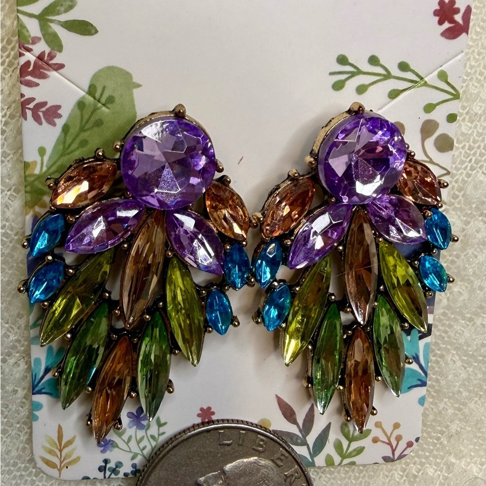 NWT Peacock Earrings.  Beautiful, sparkly stones will light up any outfit. - Picture 3 of 4